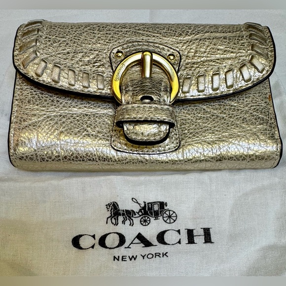 Coach almost vintage Silvery Gold Metallic whipstitch buckle wallet NWOT ⭐️🩶 - Picture 1 of 9